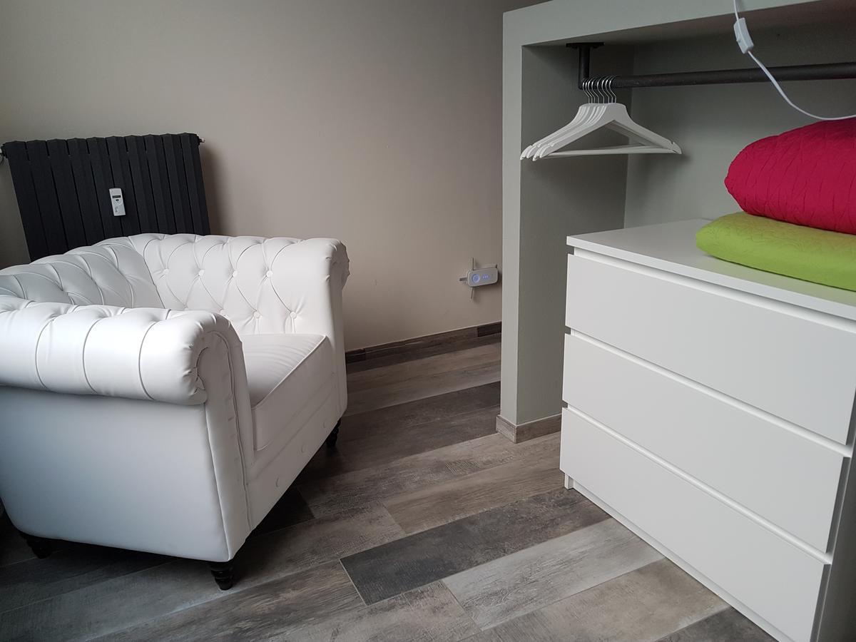 Domus Navigli Apartment Милано Екстериор снимка