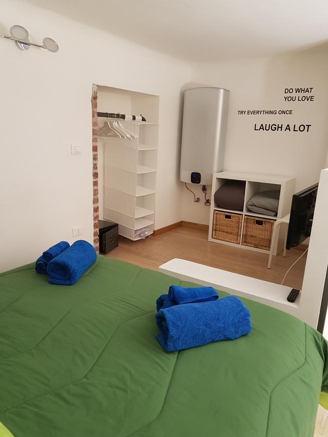 Domus Navigli Apartment Милано Екстериор снимка